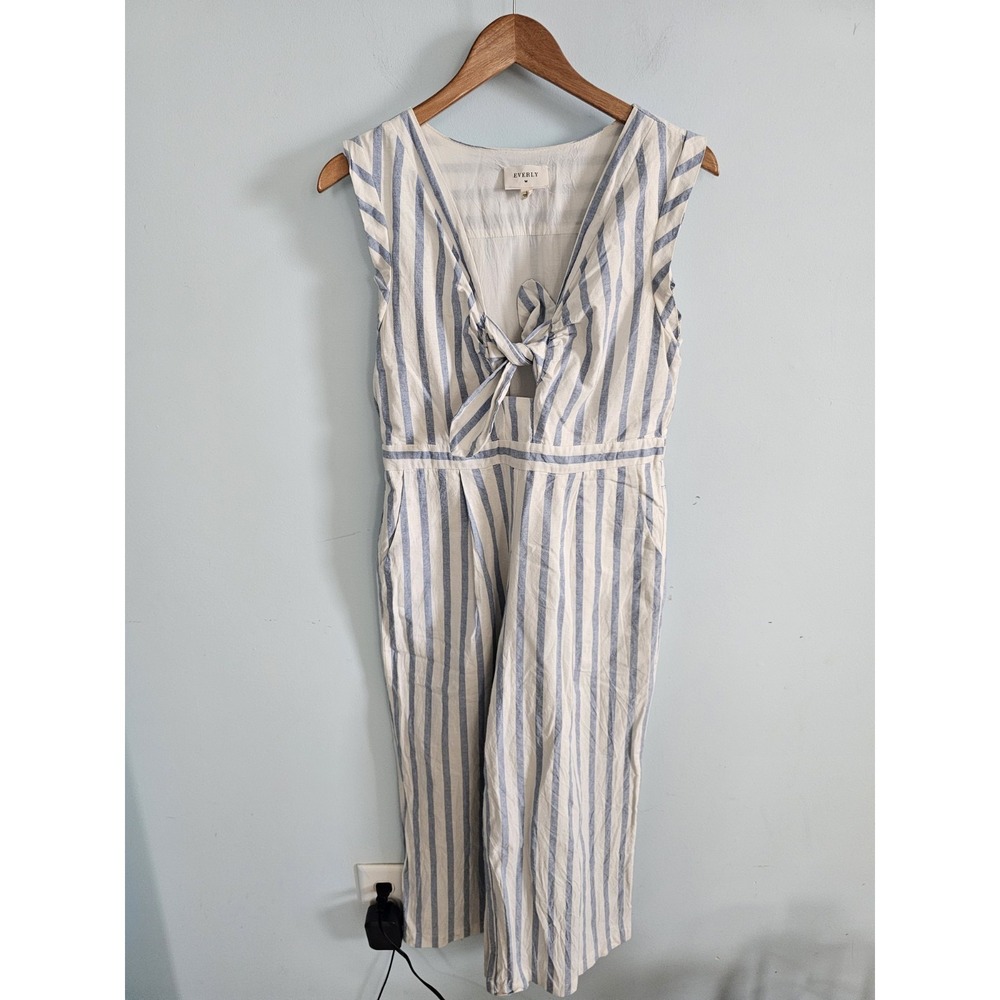 Everly Women's Striped Crop‎ Wide Leg Jumpsuit Sleeveless Size S Bow Tie Front